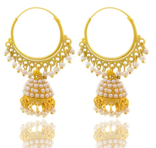 Exquisite Pearls Earring