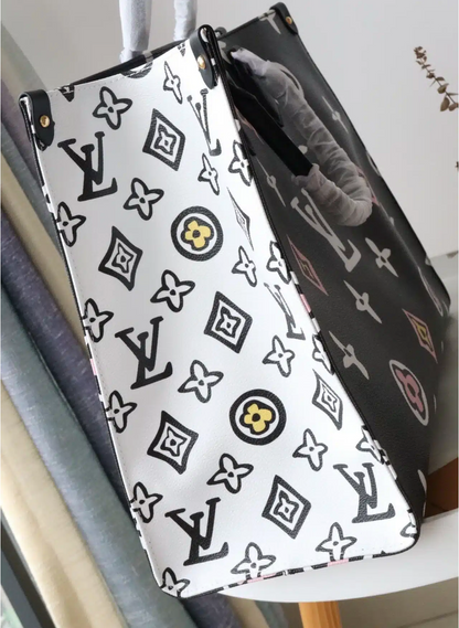 Louis Vuitton Onthego Leather Handbag