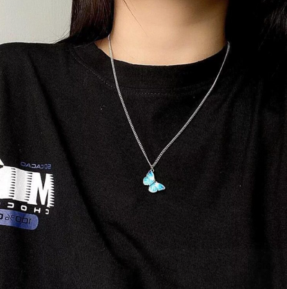AVR JEWELS Pretty Blue butterfly Neck pendant for women and girls