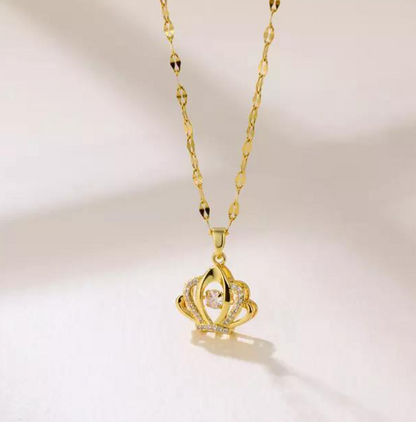 Elegant American Diamond Pendant With Chain