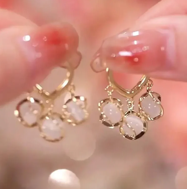 Korean Style Gold Plated Eyebell Cat Eye Earrings