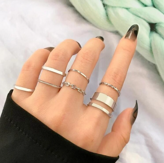 Silver Plated Trending Ring Set For Women (7 Pcs)