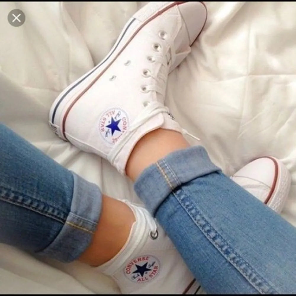 Trendy Convers All Star High White Shoes For Women (SHUB776)