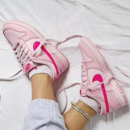 Trendy Nike Sb Dunk Low Triple Pink Shoes For Women (SFS1885)