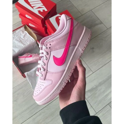 Trendy Nike Sb Dunk Low Triple Pink Shoes For Women (SFS1885)