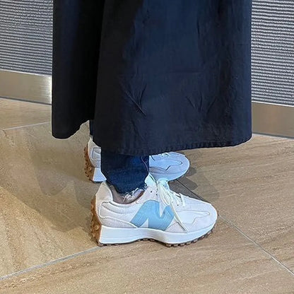 Trendy New Balance Unisex Shoes For Women (FF747)