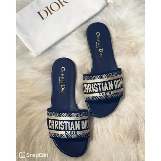 Luxurious Christian Dior Navy Ladies Wid Og Box Card Carry Bag (BSF1981)