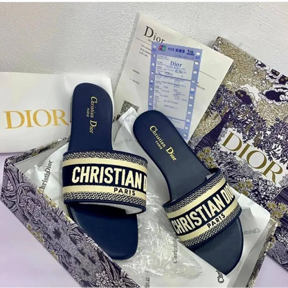 Luxurious Christian Dior Navy Ladies Wid Og Box Card Carry Bag (BSF1981)
